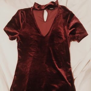 Red Velvet Short Sleeve